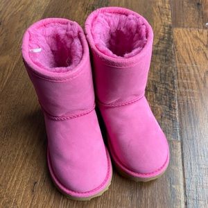 UGG Classic short